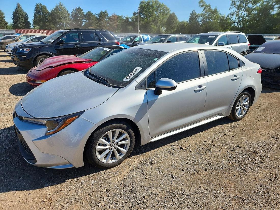 2026 TOYOTA COROLLA