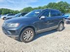 2016 VOLKSWAGEN TOUAREG