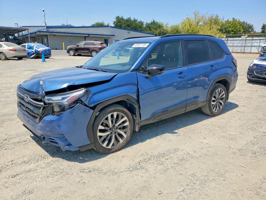 2025 SUBARU FORESTER
