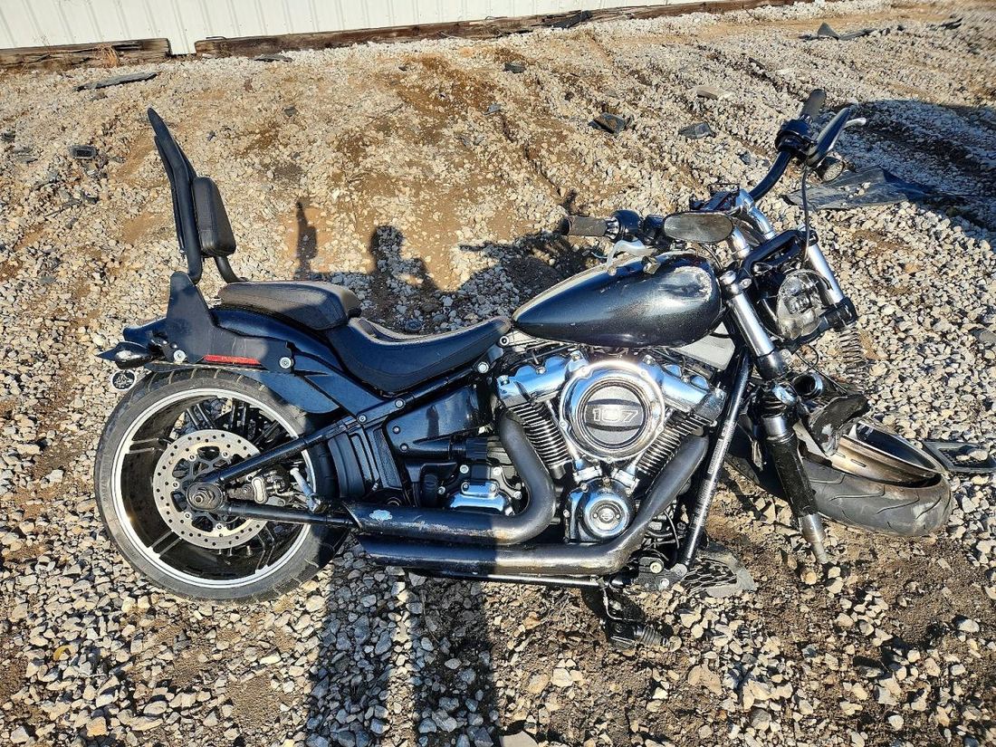 2018 HARLEY-DAVIDSON FXBR