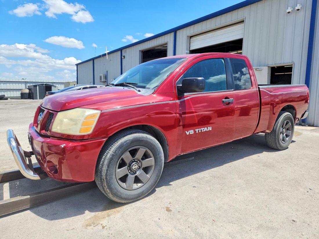 2005 NISSAN TITAN