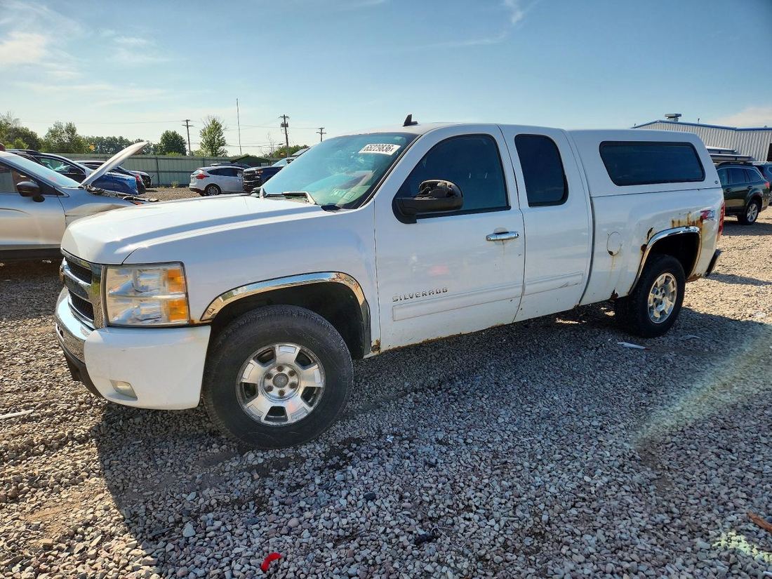 2011 CHEVROLET SILVERADO