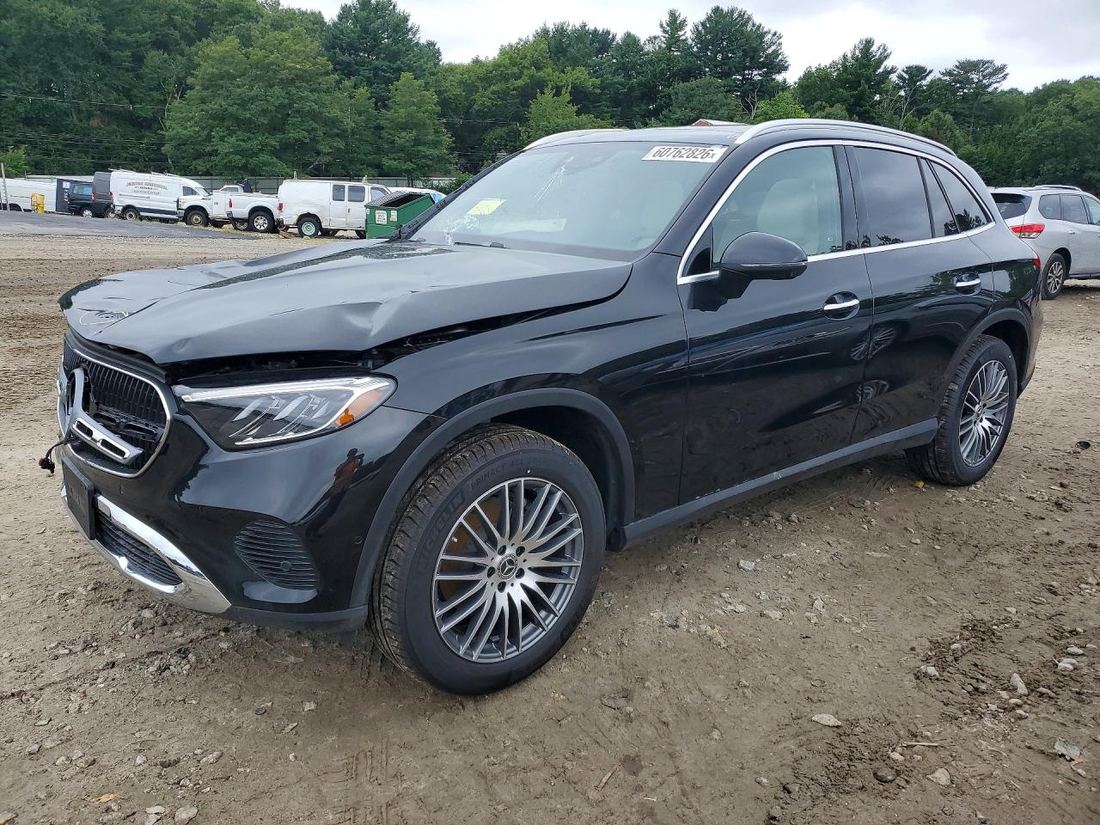 2026 MERCEDES-BENZ GLC