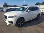 2016 VOLVO XC90