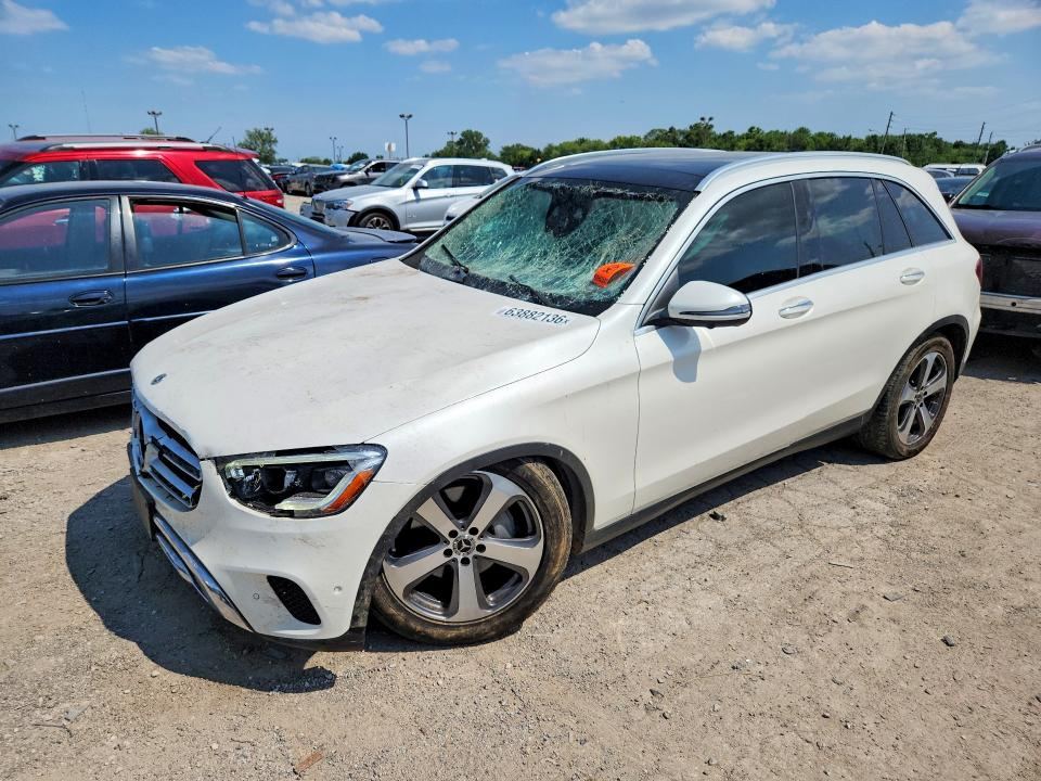 2021 MERCEDES-BENZ GLC