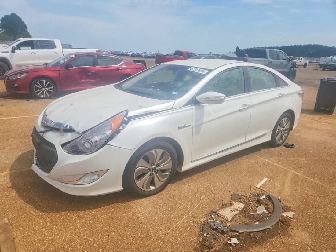 2013 HYUNDAI SONATA