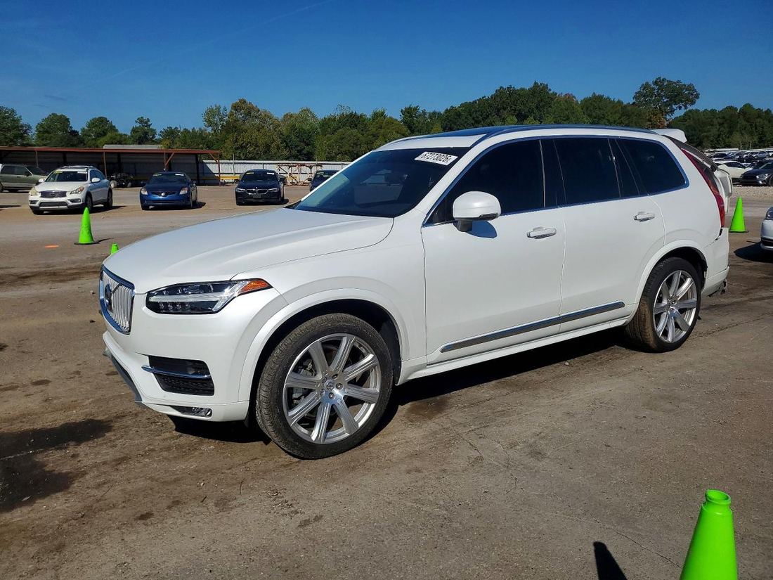 2019 VOLVO XC90