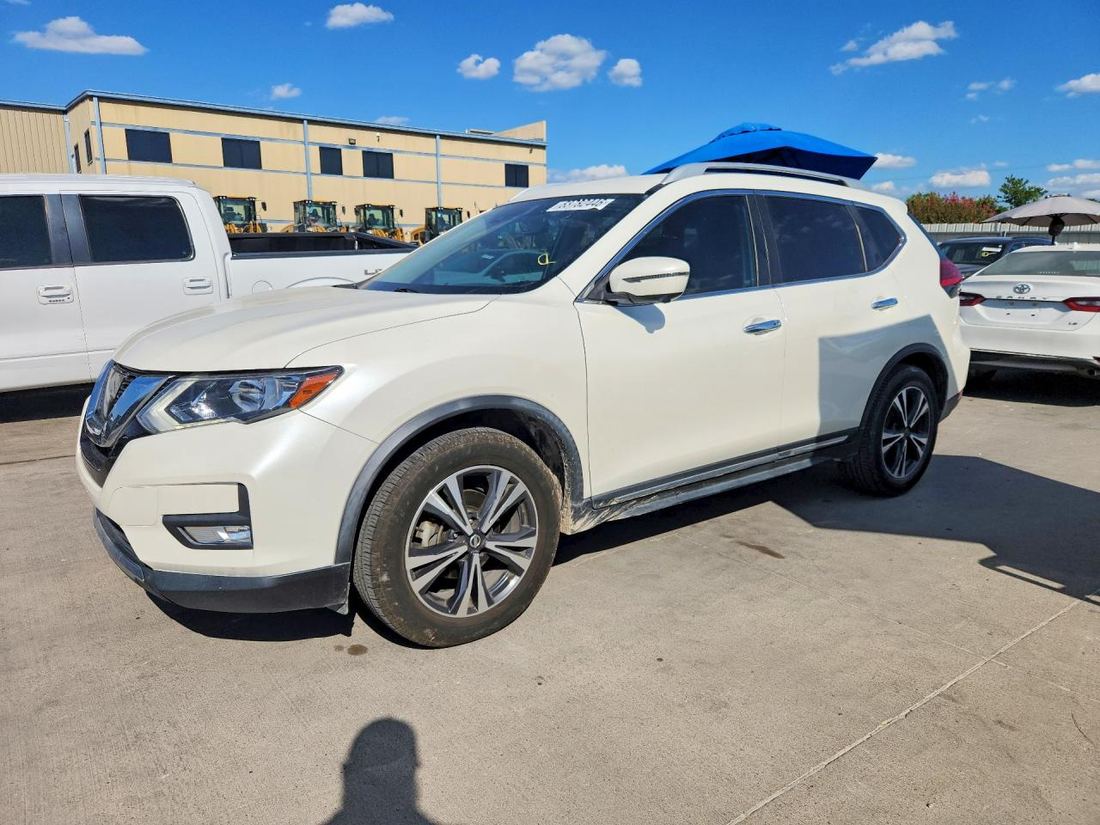 2017 NISSAN ROGUE