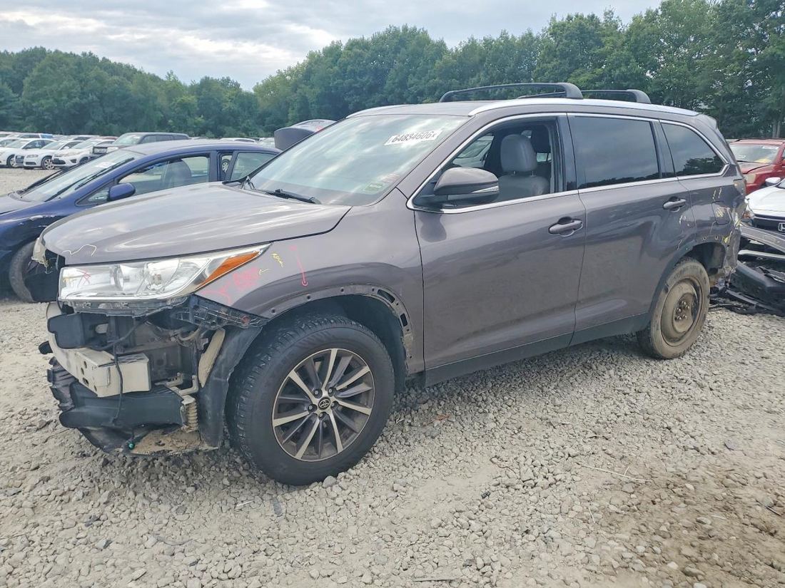 2019 TOYOTA HIGHLANDER