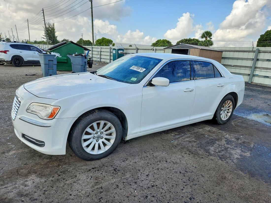 2014 CHRYSLER 300