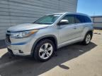 2015 TOYOTA HIGHLANDER