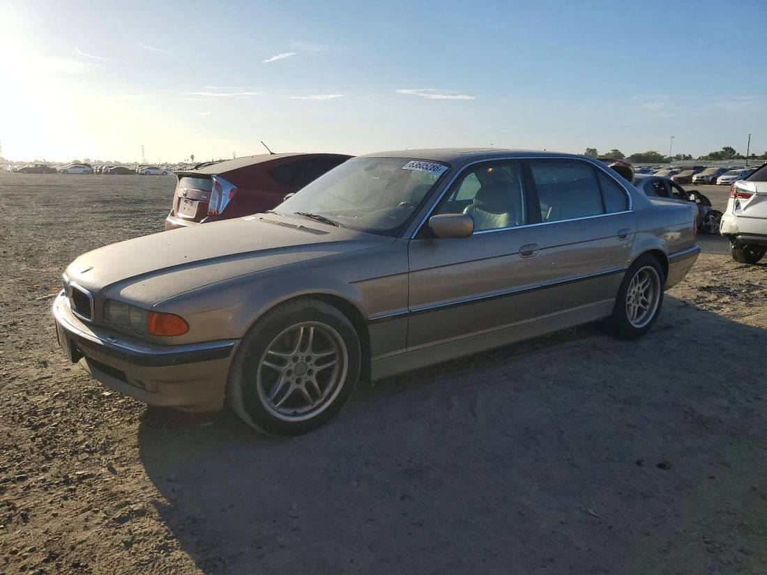 2000 BMW 740