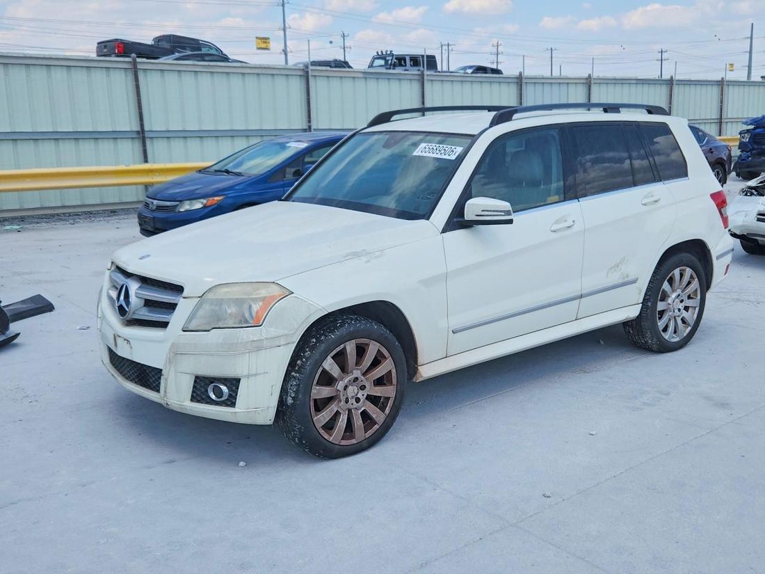 2011 MERCEDES-BENZ GLK