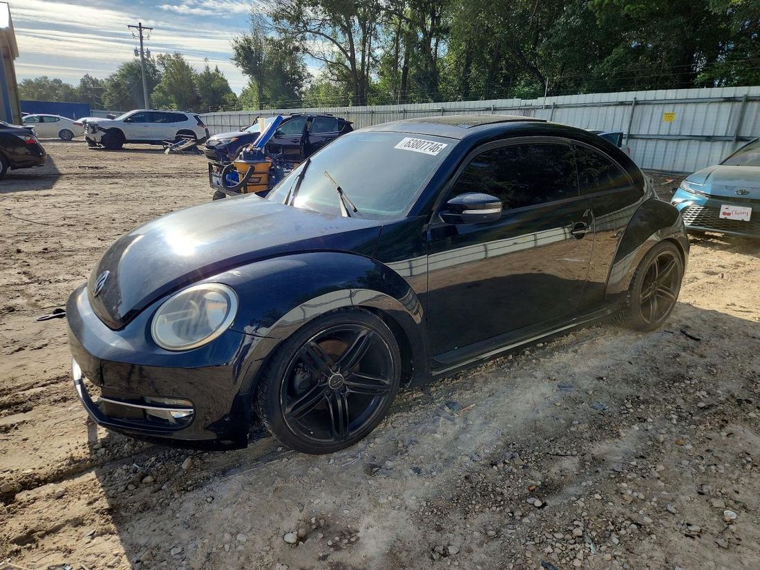 2012 VOLKSWAGEN BEETLE