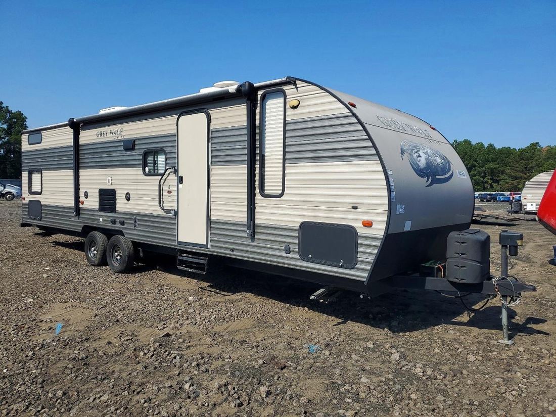 2018 CHEROKEE BY FOREST R FOREST RIVER