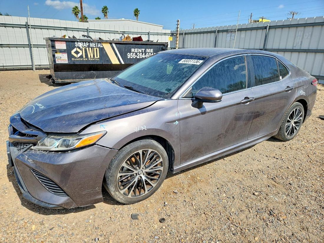 2018 TOYOTA CAMRY