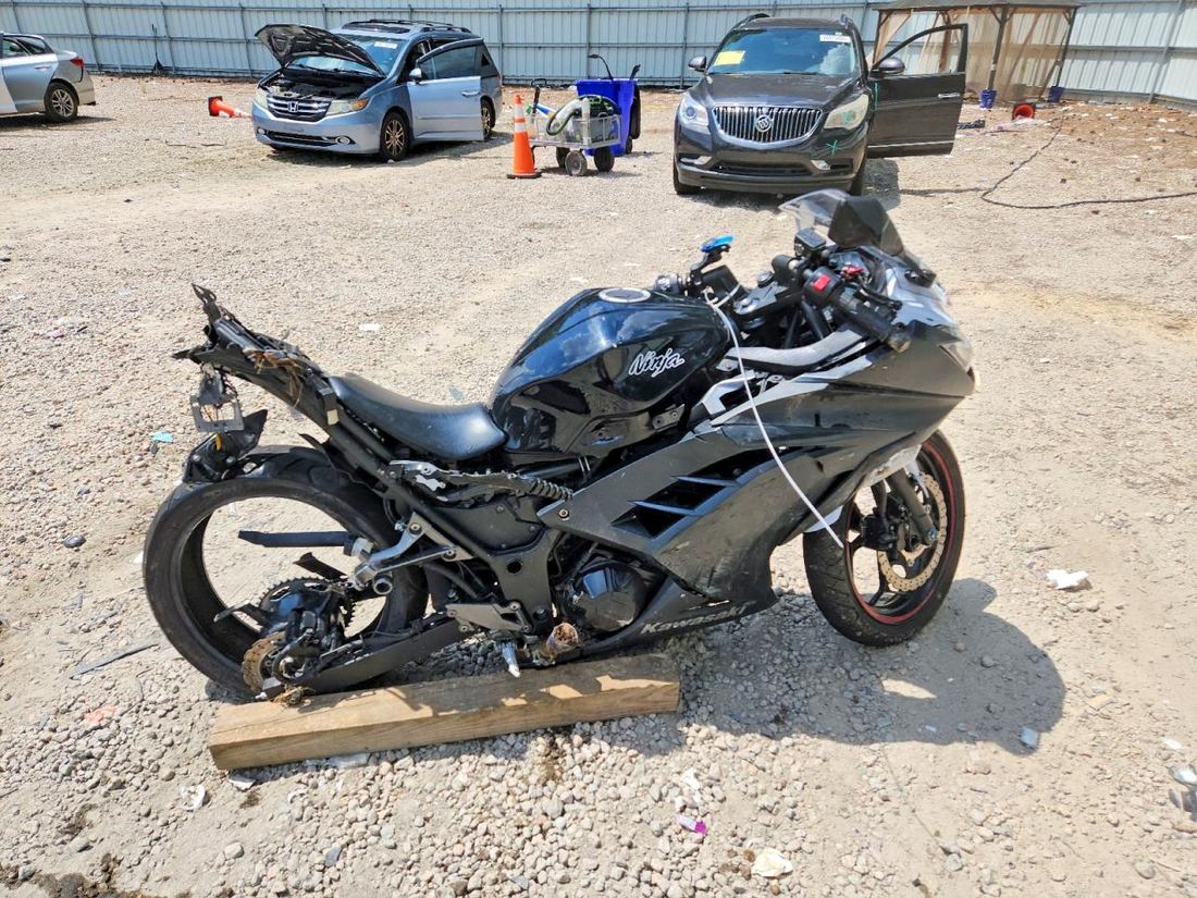 2014 KAWASAKI EX300