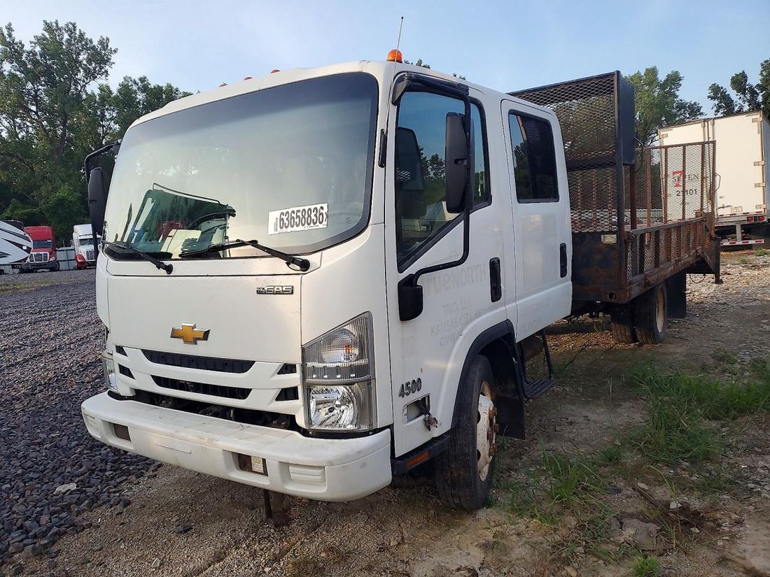 2017 ISUZU NPR HD
