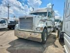 1999 INTERNATIONAL 9900