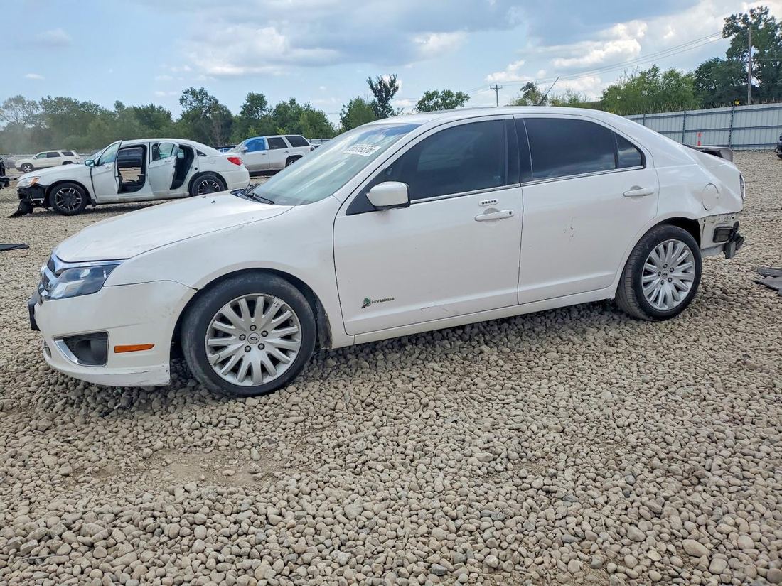2011 FORD FUSION