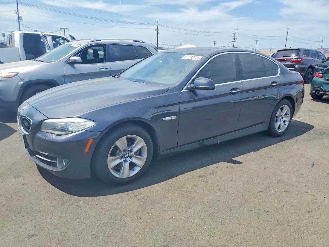2013 BMW 528