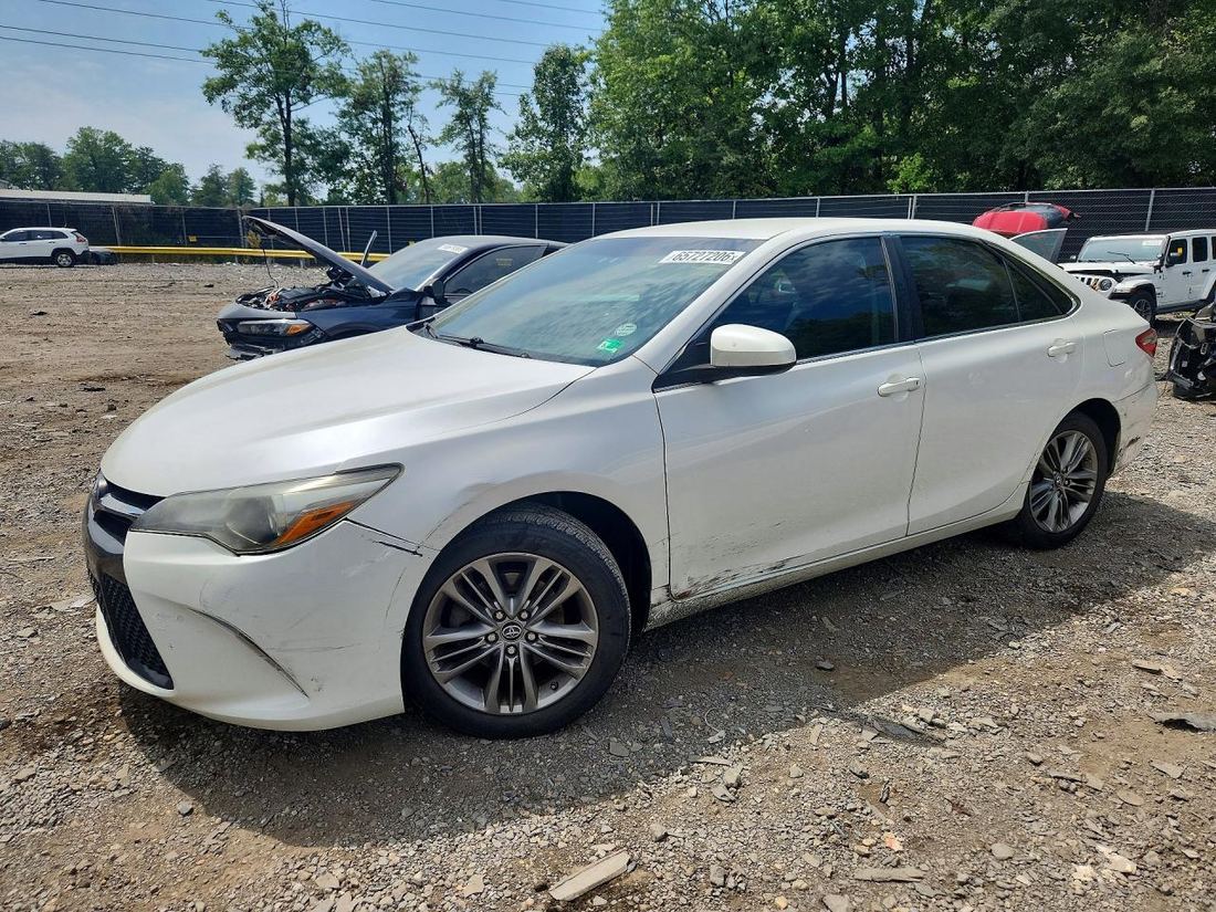 2017 TOYOTA CAMRY