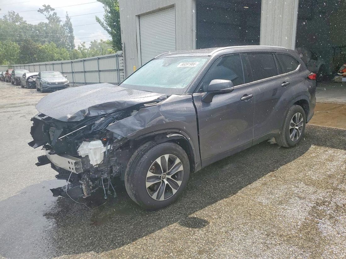 2022 TOYOTA HIGHLANDER