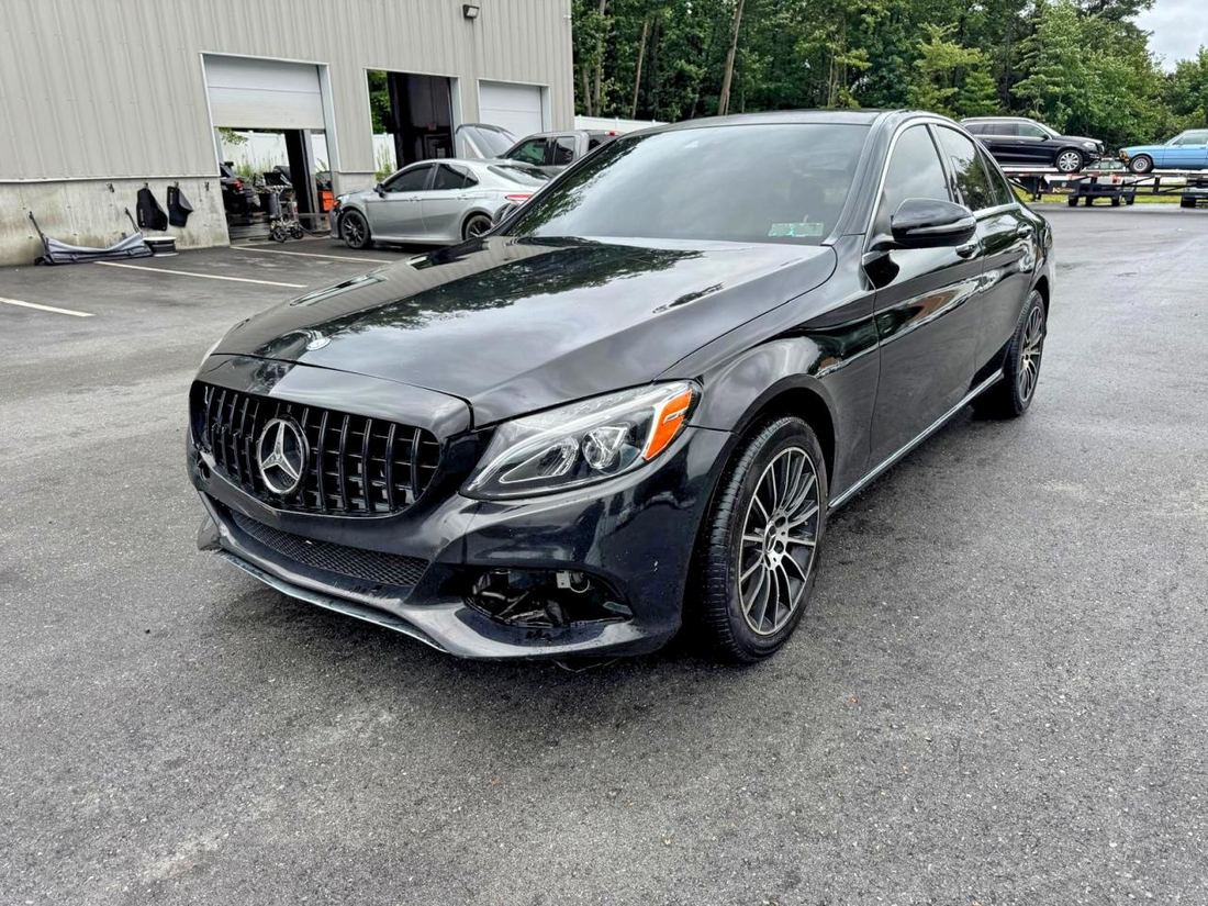 2017 MERCEDES-BENZ C