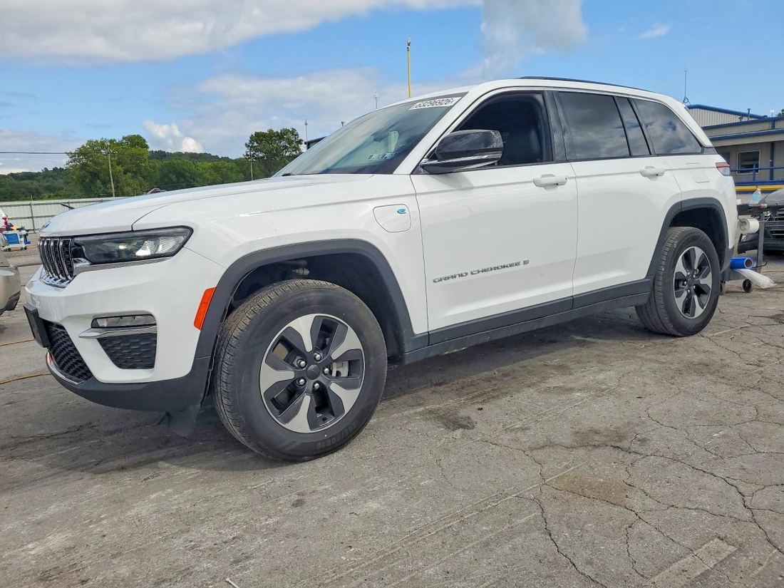 2024 JEEP GRAND CHEROKEE