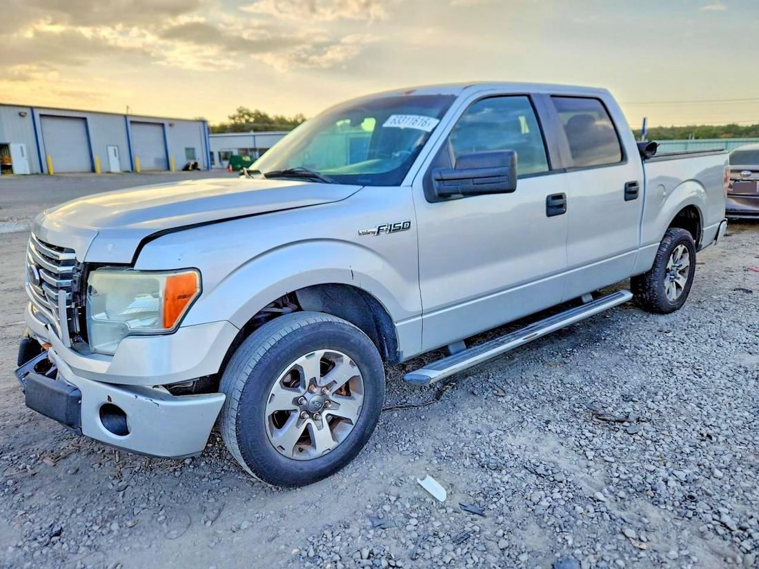 2012 FORD F150