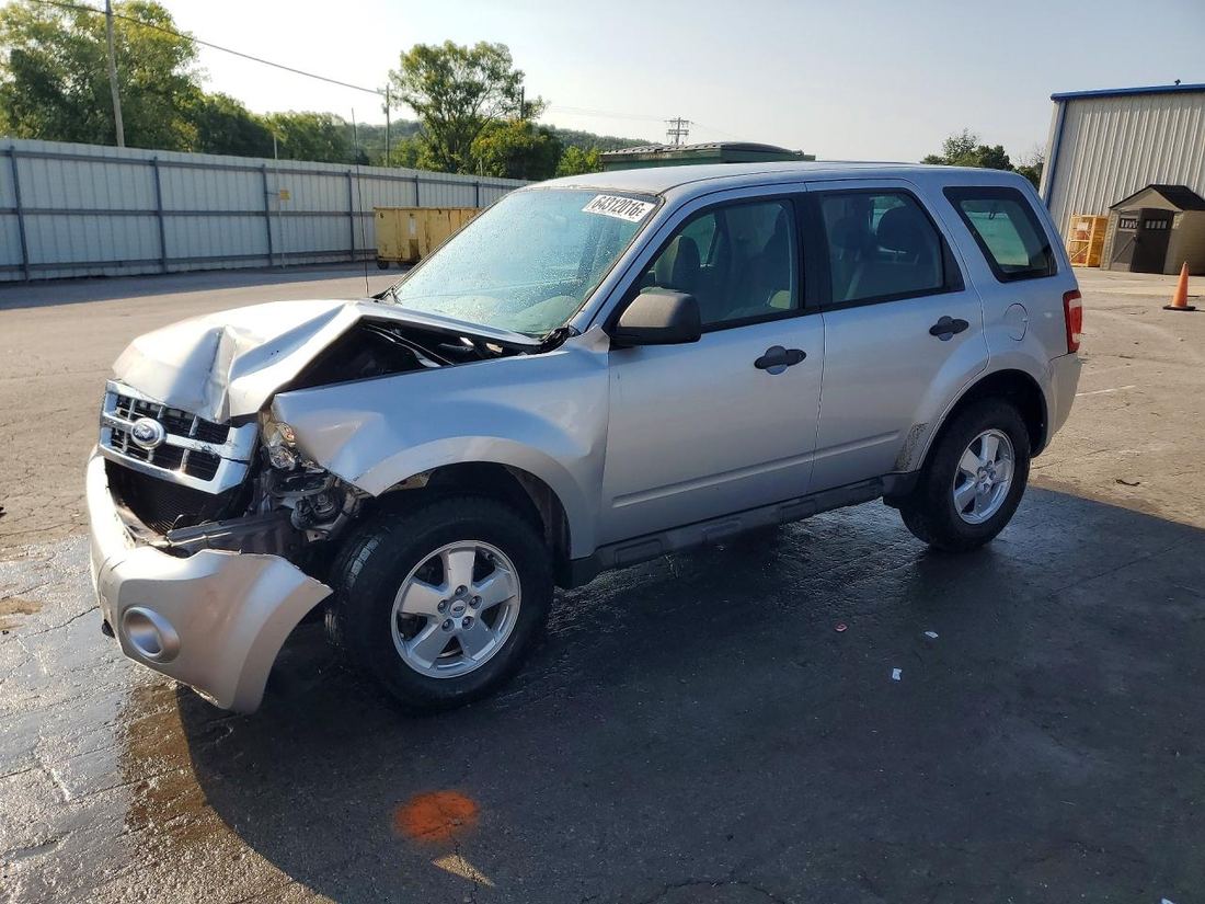 2011 FORD ESCAPE
