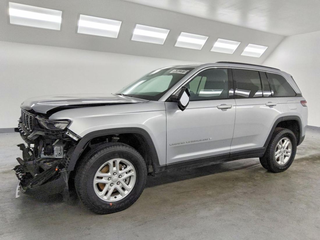 2024 JEEP GRAND CHEROKEE