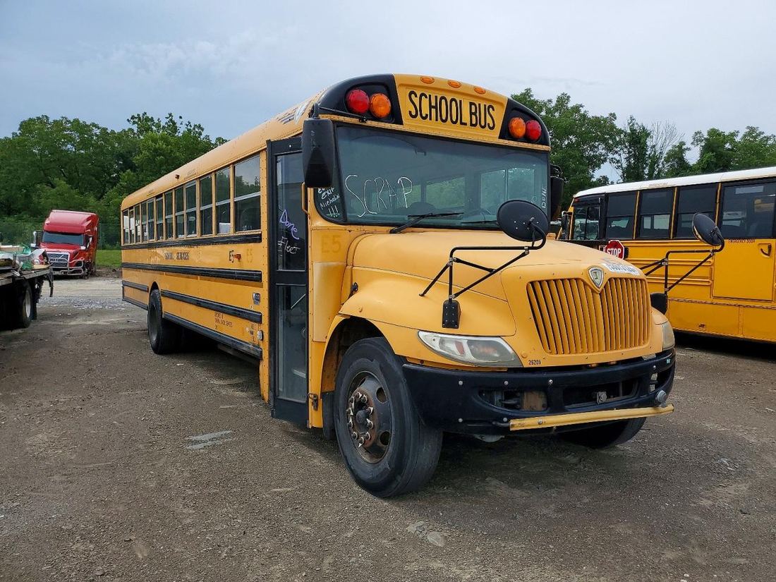 2011 IC CORPORATION 3000