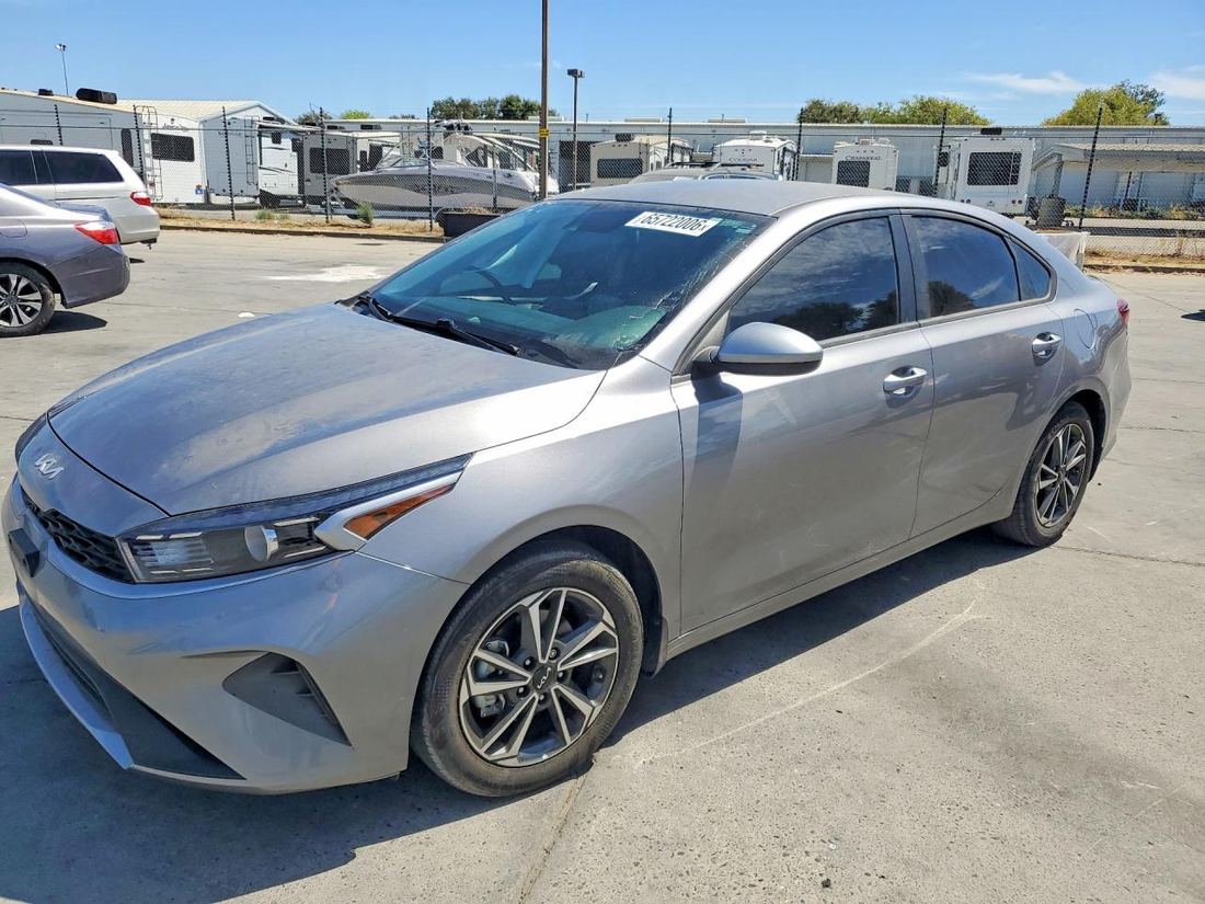 2023 KIA FORTE