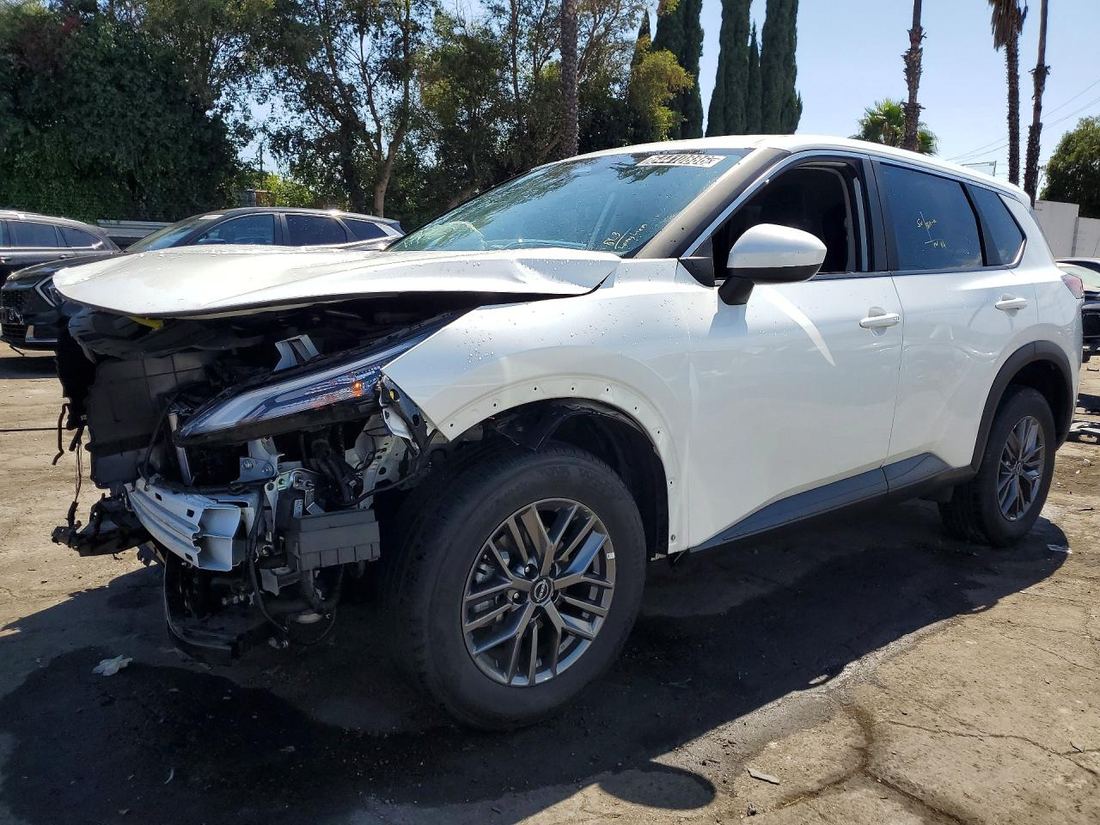 2026 NISSAN ROGUE