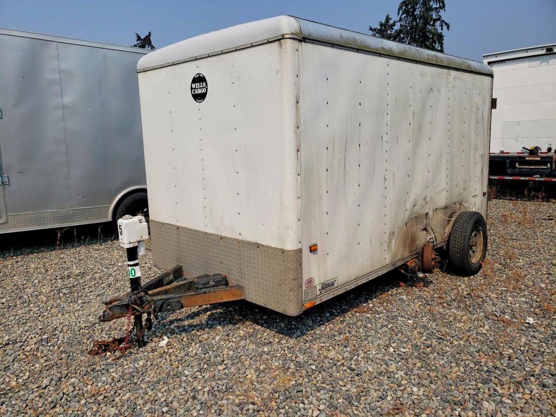 1999 WELLS CARGO ENCLOSED CARGO