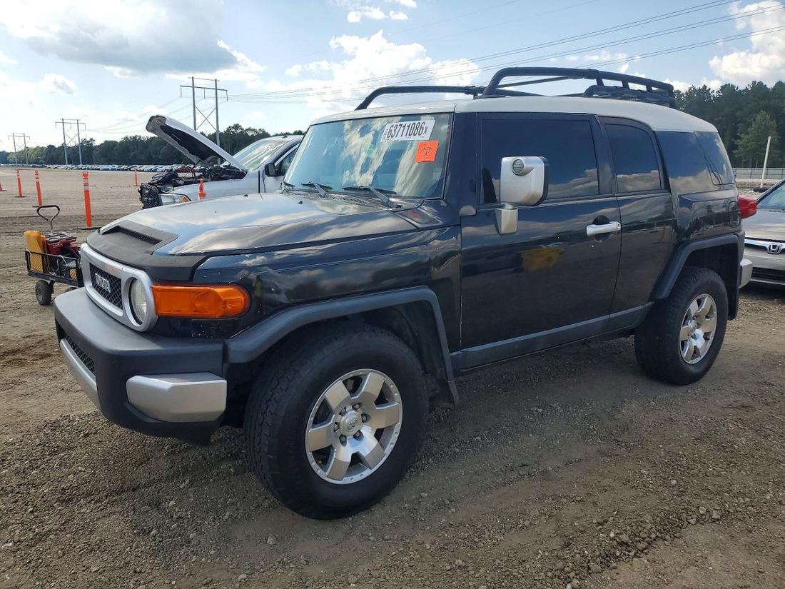 2007 TOYOTA FJ CRUISER