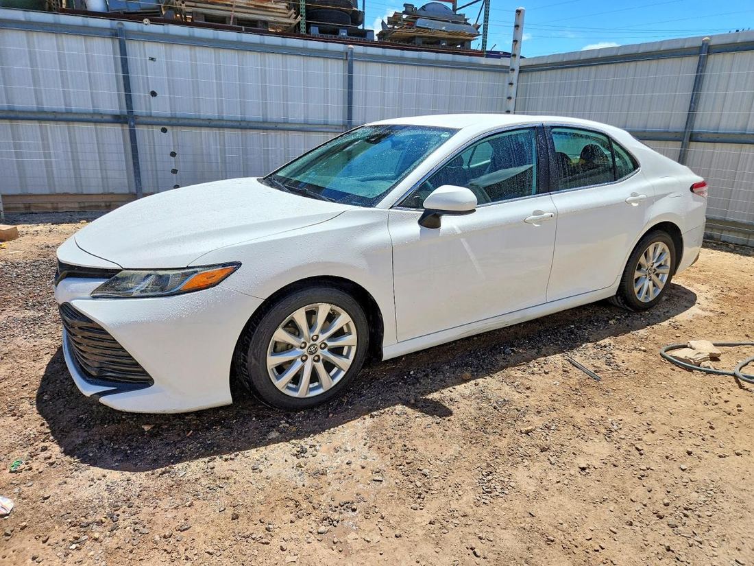 2019 TOYOTA CAMRY