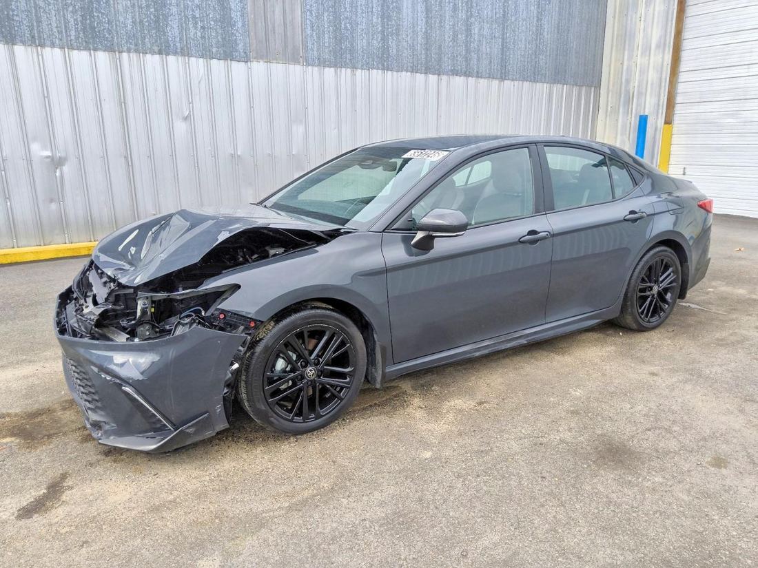 2025 TOYOTA CAMRY
