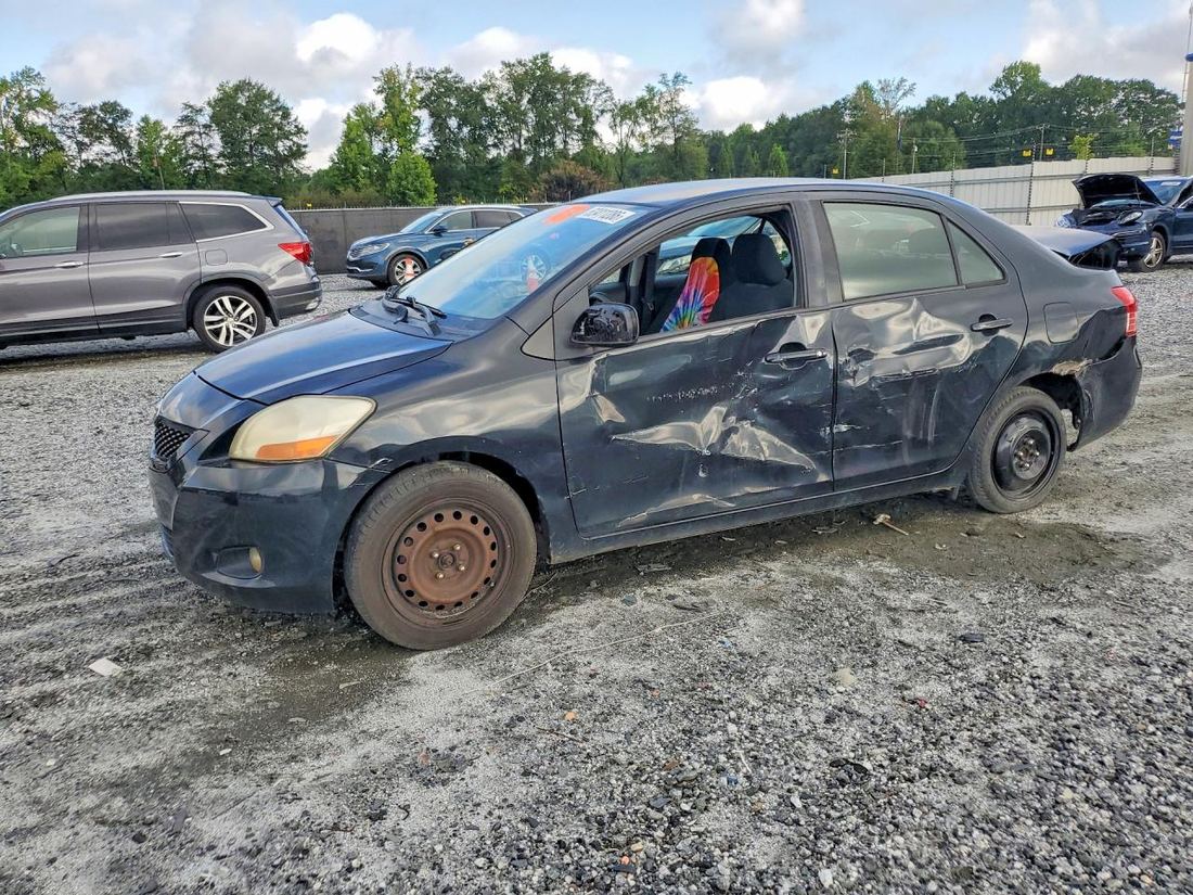 2010 TOYOTA YARIS