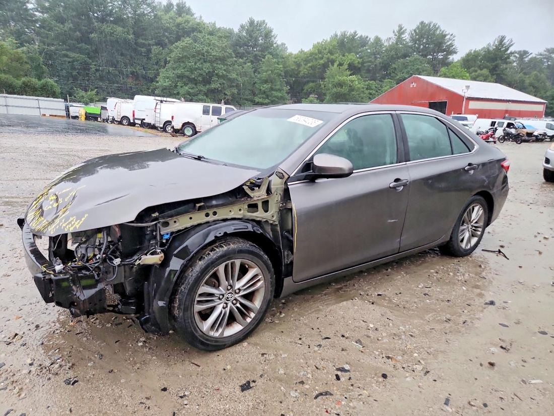 2015 TOYOTA CAMRY