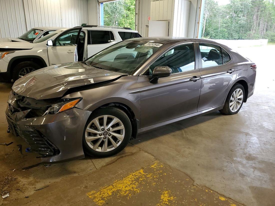 2022 TOYOTA CAMRY