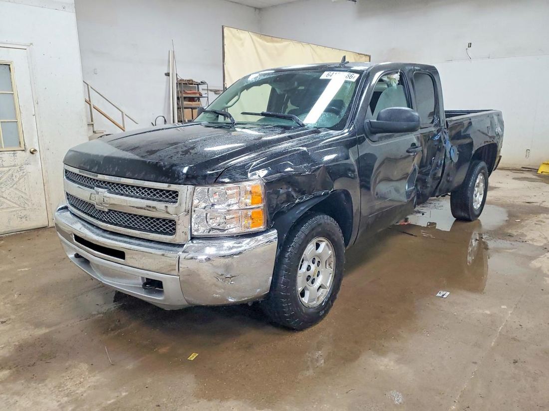 2013 CHEVROLET SILVERADO