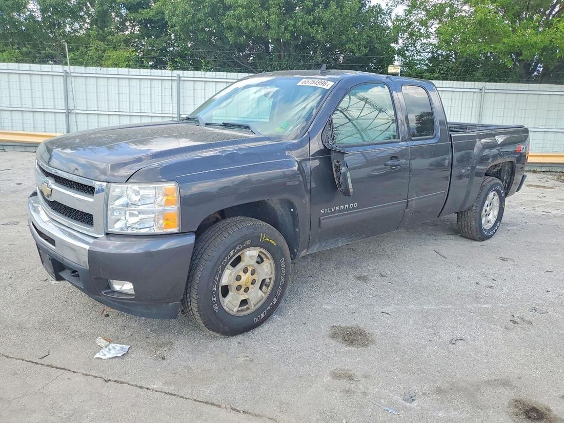 2011 CHEVROLET SILVERADO