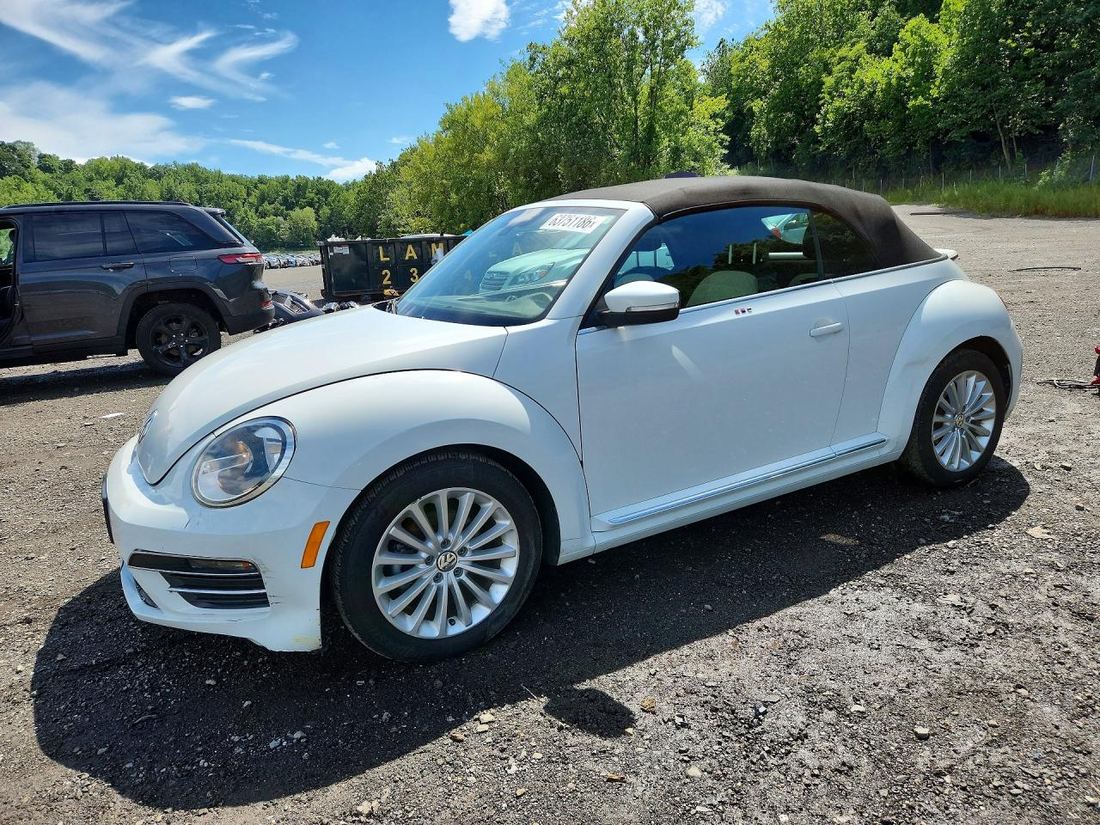 2019 VOLKSWAGEN BEETLE