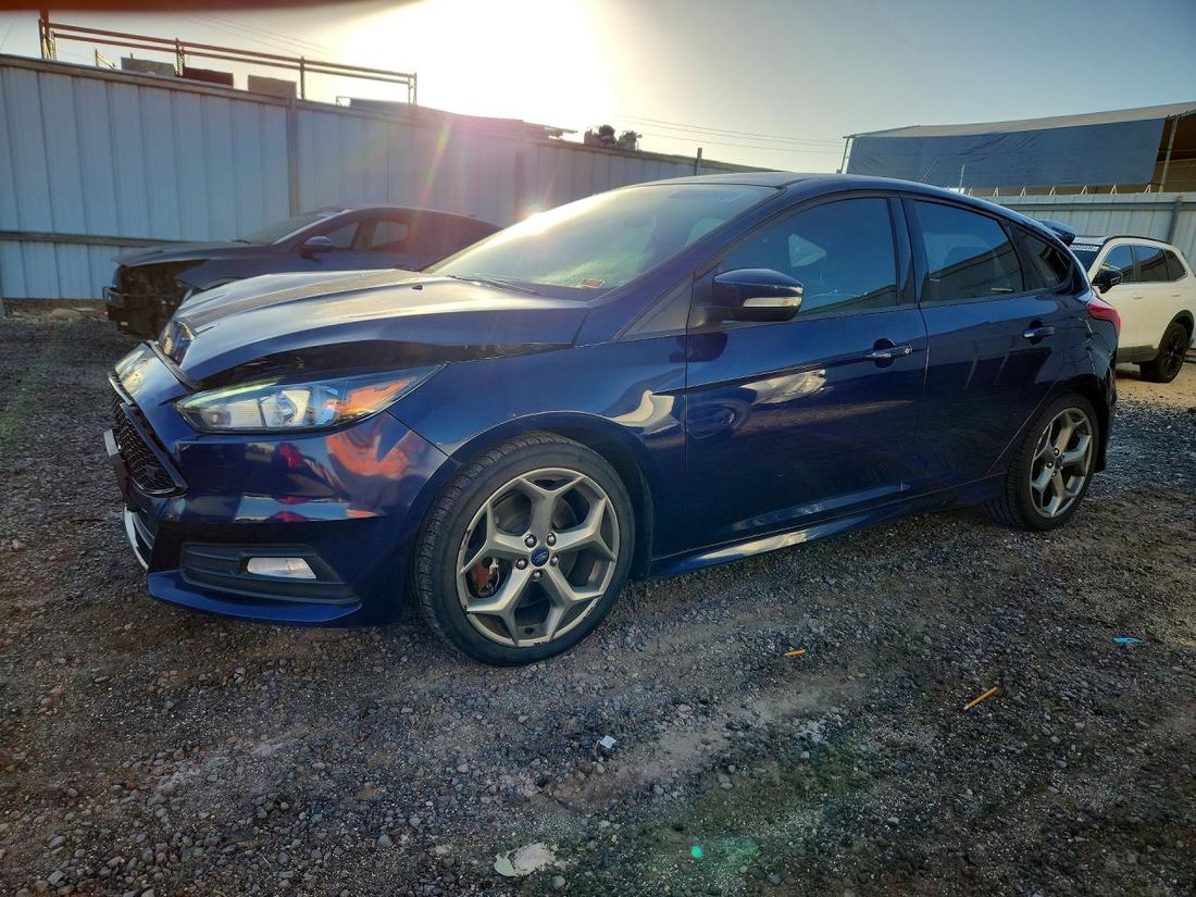 2017 FORD FOCUS