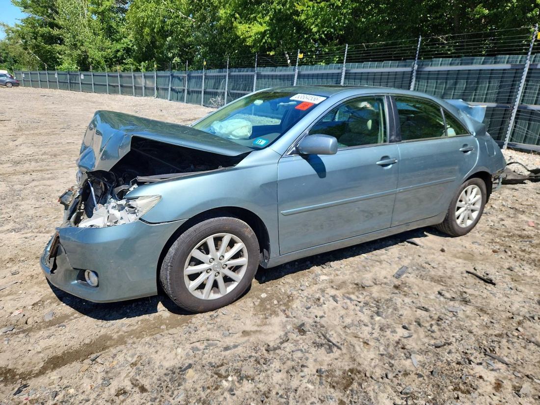 2010 TOYOTA CAMRY