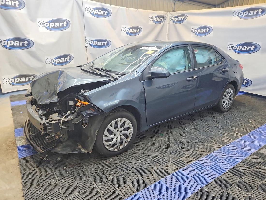 2018 TOYOTA COROLLA