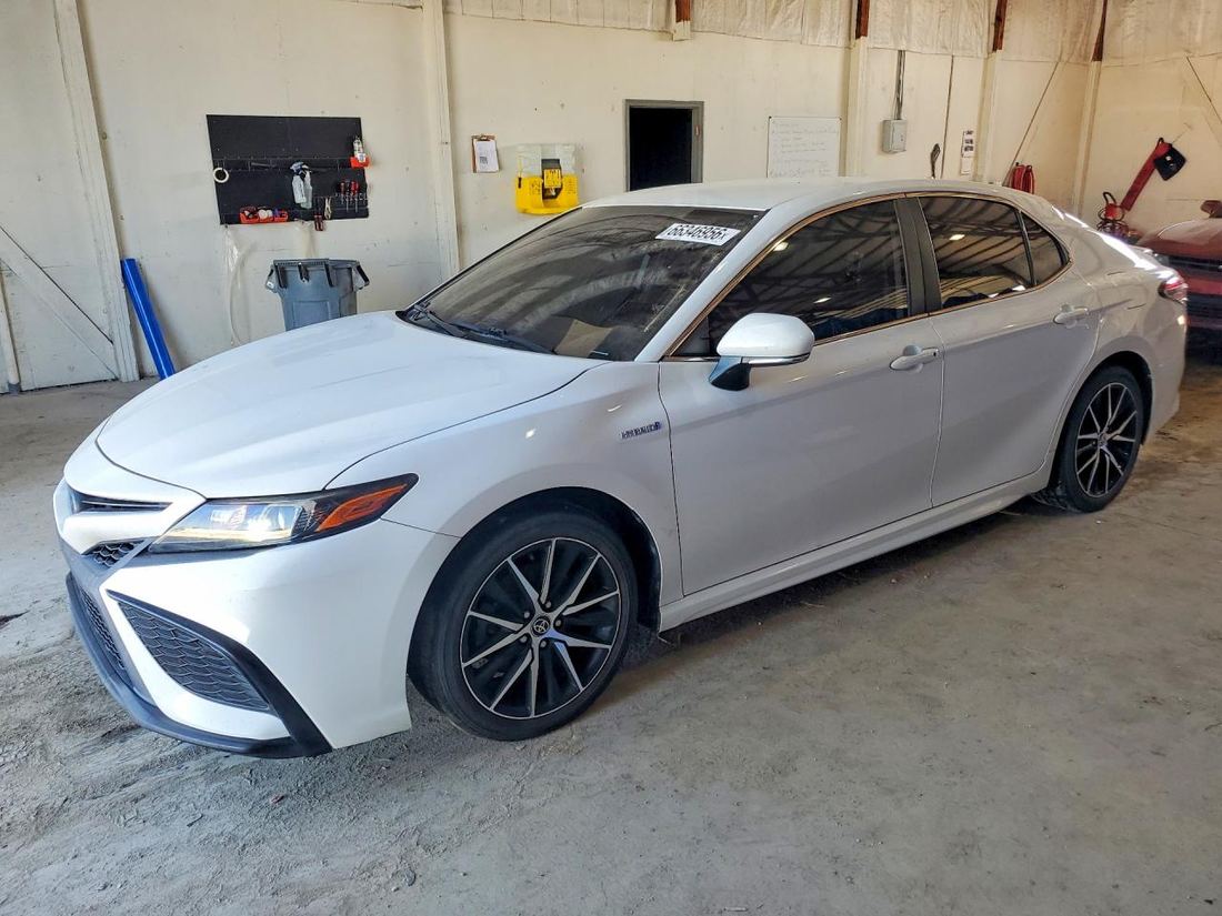 2021 TOYOTA CAMRY