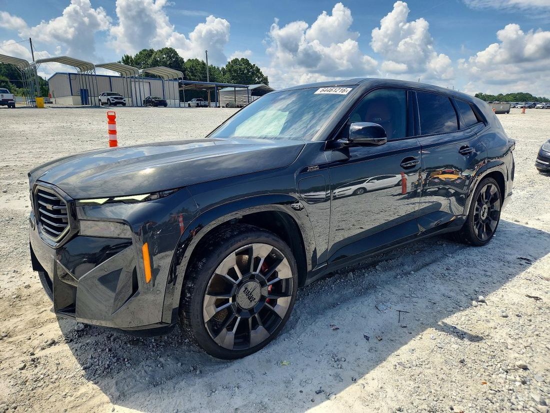 2023 BMW XM